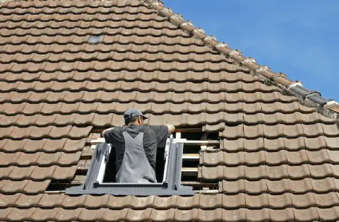 Pose de velux - Le Chambon-Feugerolles